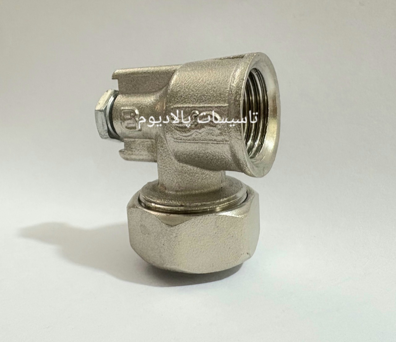زانو خاردار (دیواری) کوپلی